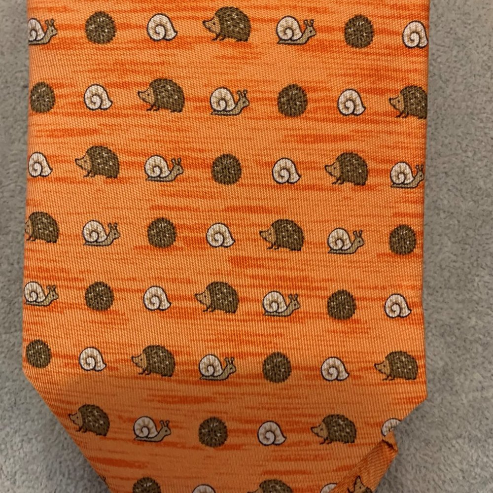 Vintage Hermes Hedgehog & Snail 100% Silk Men’s Tie Brand New in Original Box.